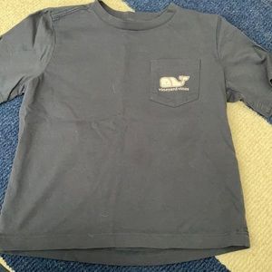 A vineyard vines baseball t-shirt, size 3T